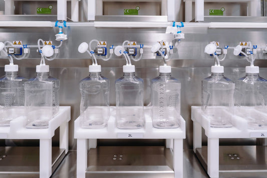 End-to-end solutions for biopharma bottles: increase efficiency and reduce risk