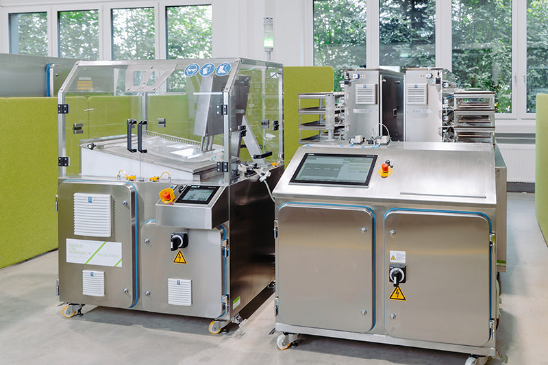 Image of RoSS.PADL and RoSS.FILL CGT system for fast and homogeneous aliquoting in biopharmaceutical manufacturing applications.