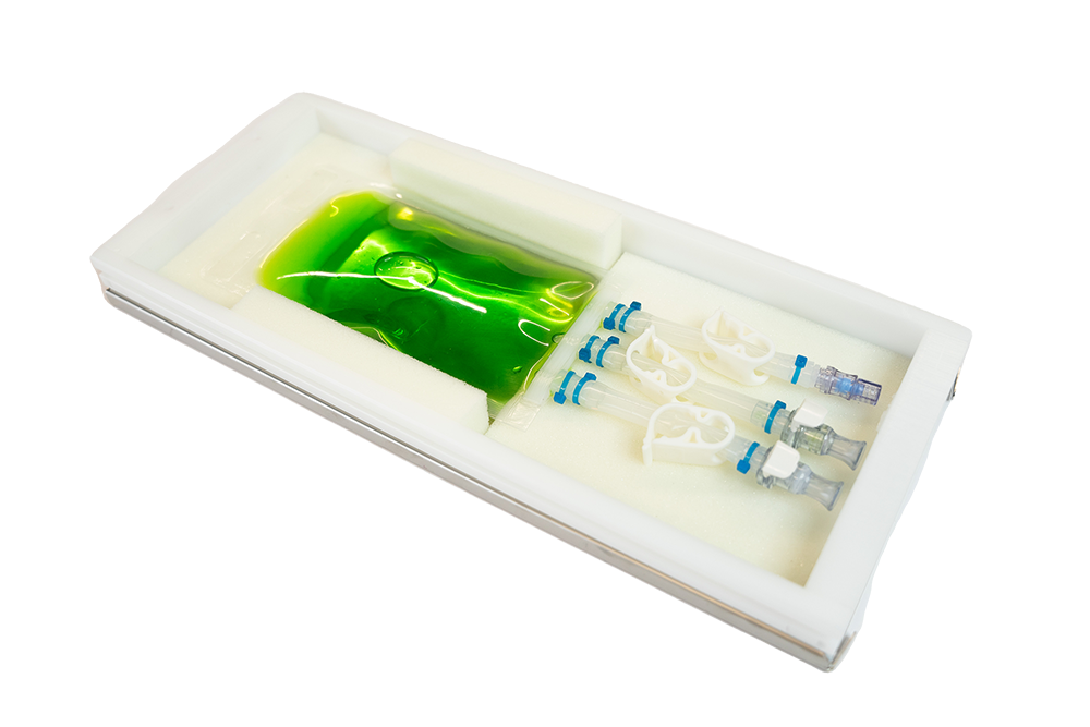Image of RoSS Shell protecting a IRIS single use bag. 