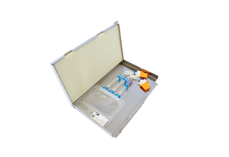An image of an open RoSS.KSET protecting a single-use bag, on a transparent background.