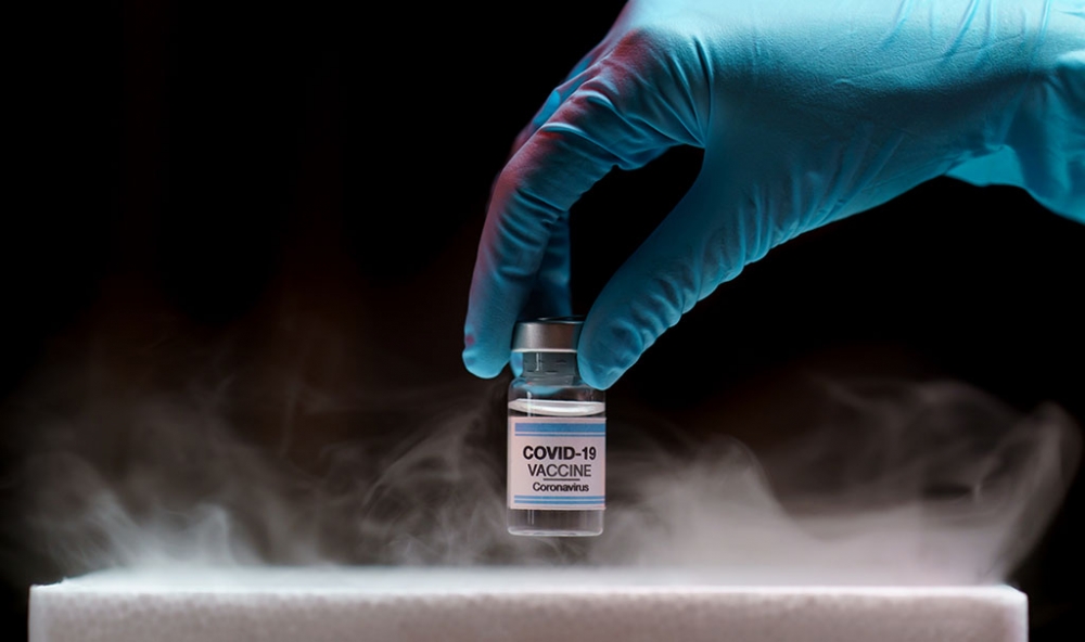 Efficient freezing-thawing vaccines with single-use technologies