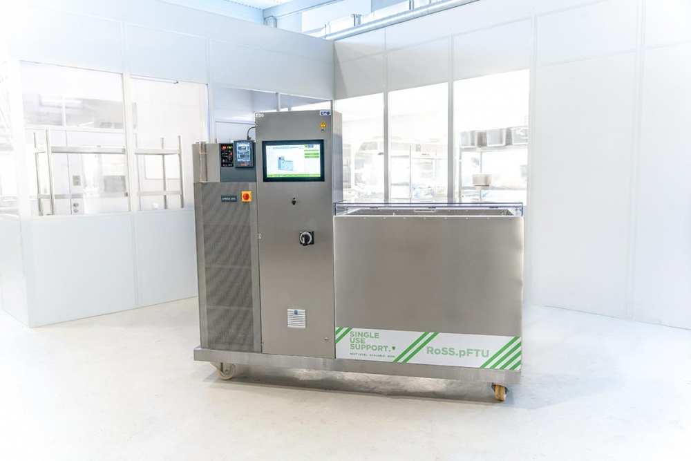 Lab freezer pharma with RoSS.pFTU labscale