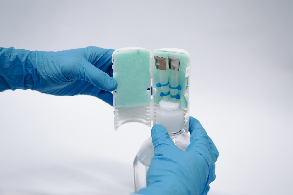 RoSS bottle protecting single-use bottles 