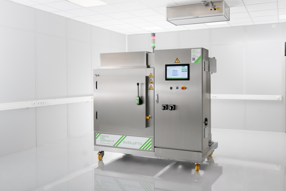 Plate freezer biopharma with RoSS.pFTU midscale Plate freezer biopharma with RoSS.pFTU midscale